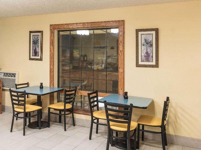 FAD2F278E2C27D7635457F0B00279F47