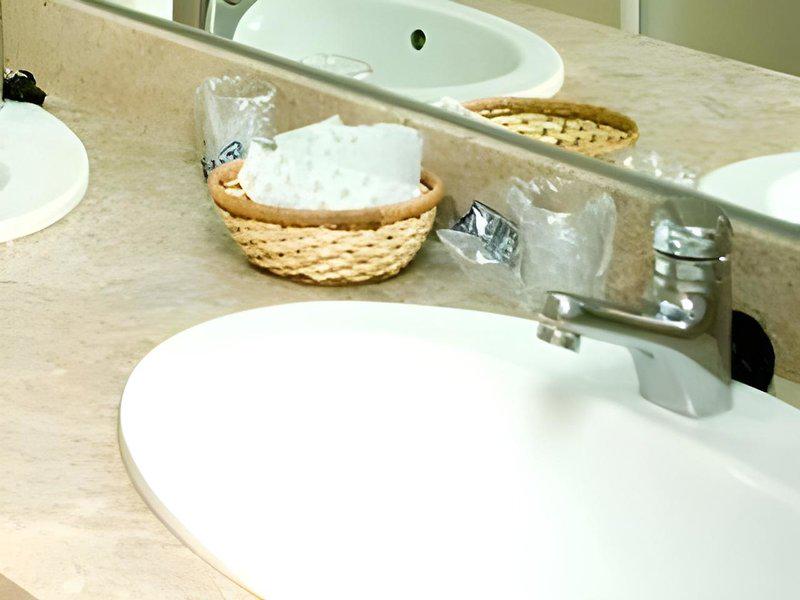 776518D169EBB11275C8CD2C66DE755C