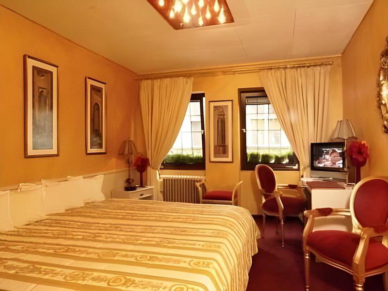 339174AB433E95329978A6BCA44731D8