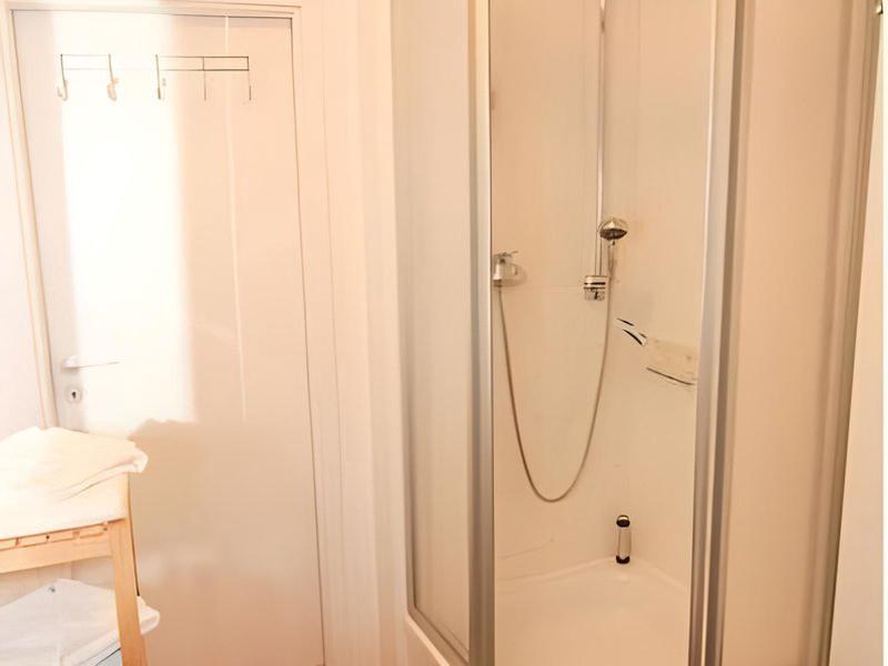 47AE3A9C793226743C66A380CCFBF20D