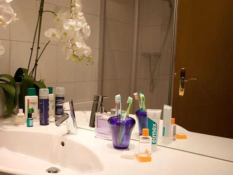 1CF3CDC17DB2C4BE407F9CAB18B4CCB4