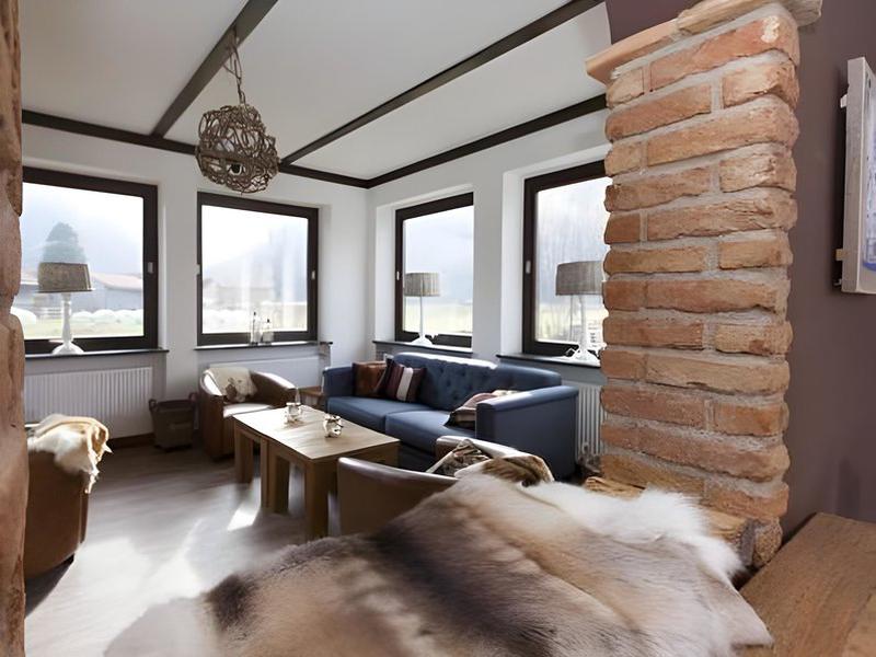 73BE00AE3B337034247162CDBD8E4072