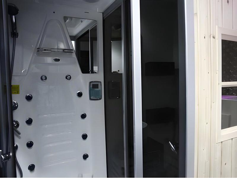 22FC903DE24CD99435BB8F3336CCAB1E