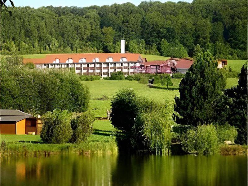 E4707252EDE54FC8DBAFA98CE66D9677