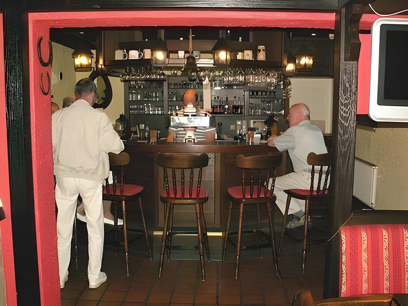 9E7DE4C981B6114CB606B6C5BF855082