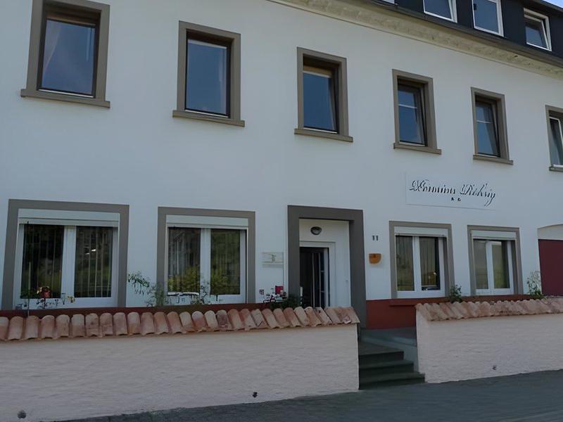 B9745BBC31E51A7AC2C1C4AC634BDBBD