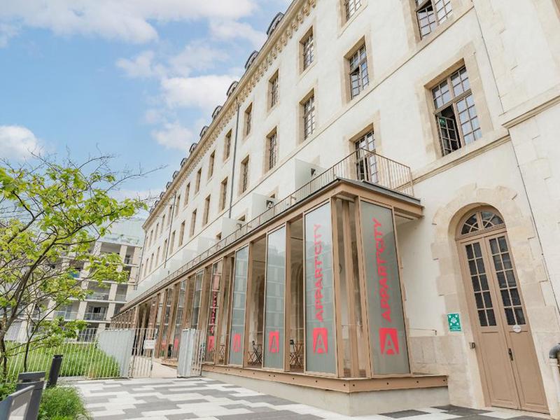 25885C86C9566C4746A8E603EA8C4785