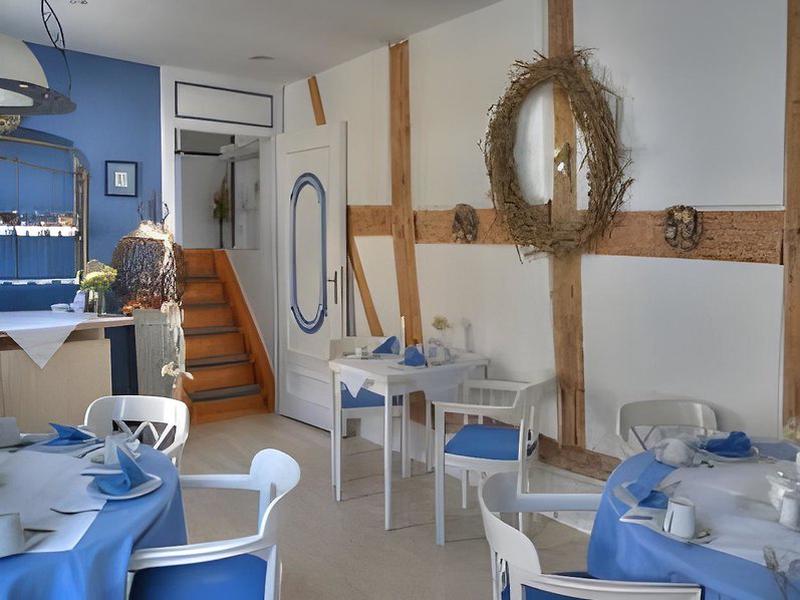 2B3F3E6D8B590FB6C5850E1152D8B23B