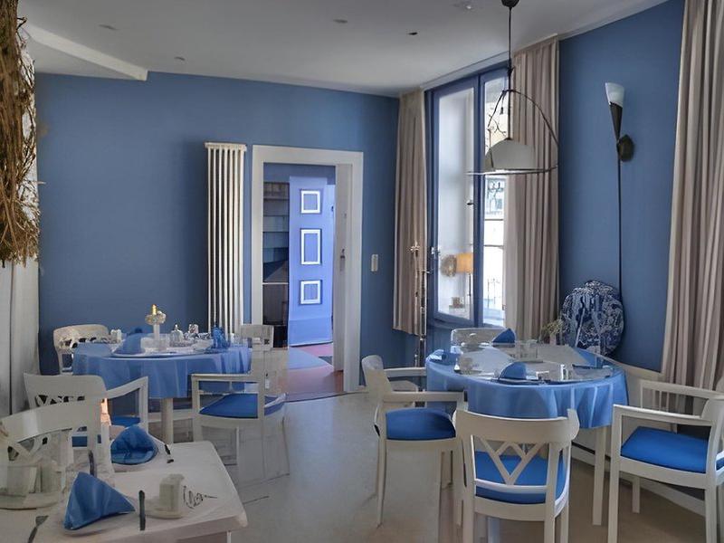 8D03C5204443675734A898DA9B83D937