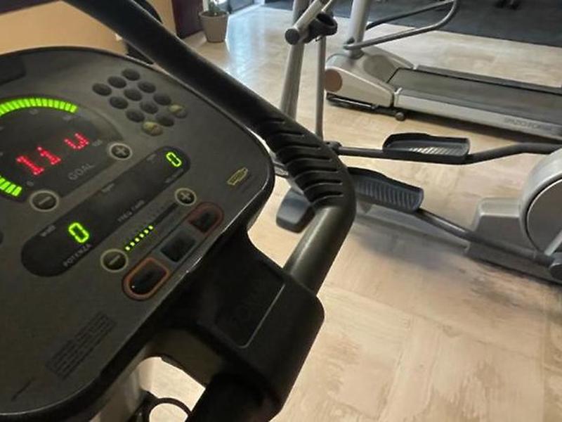 869237CEA7B572BD572D489814A499BD