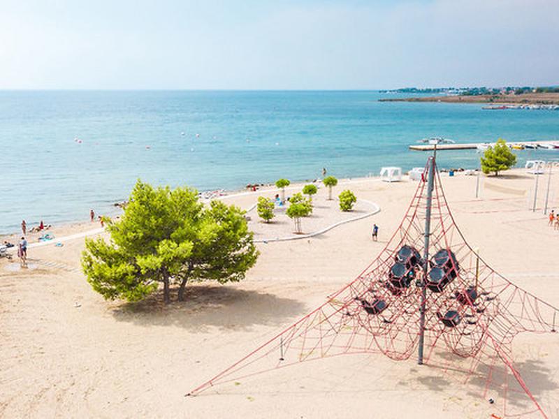 7E71204B1494160B62BFDBAF293DDCC0