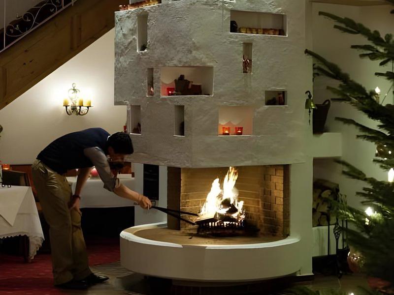 74390AC76D1EDB0F99662472E53FE53B