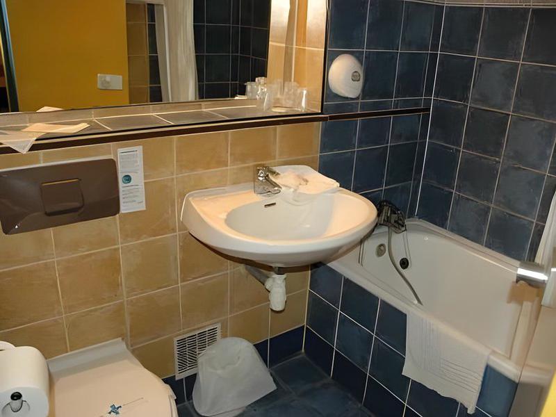 98818D91B80185E31C94578C7A58D08E