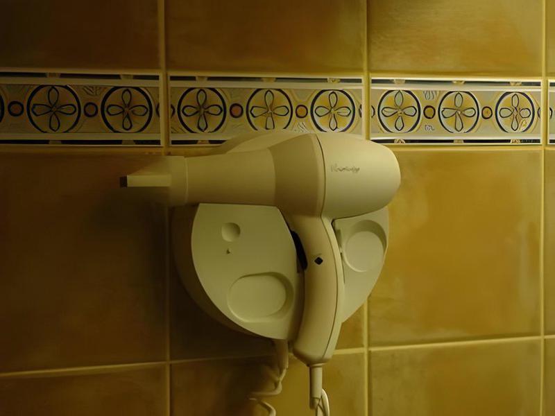 C1AF9A72B99B59071212466F7B44C94D