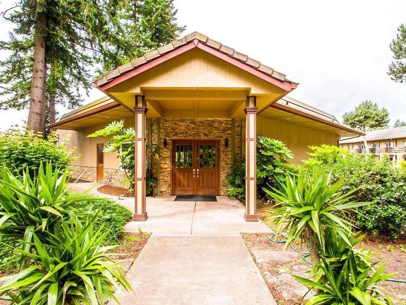 34B541BF32BE3C956CF22A13319F7ADD