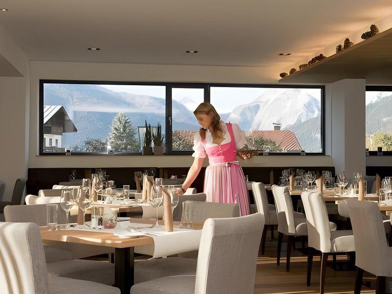 099DD77CB6A8605B3BFE10D959CEEB3B