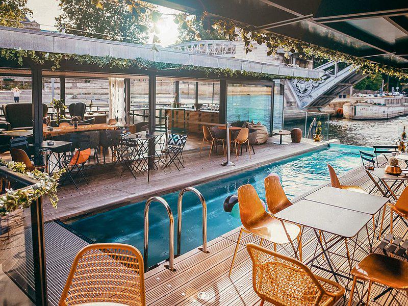 EEFE19F581FC657A8600F3D8AF4282CA