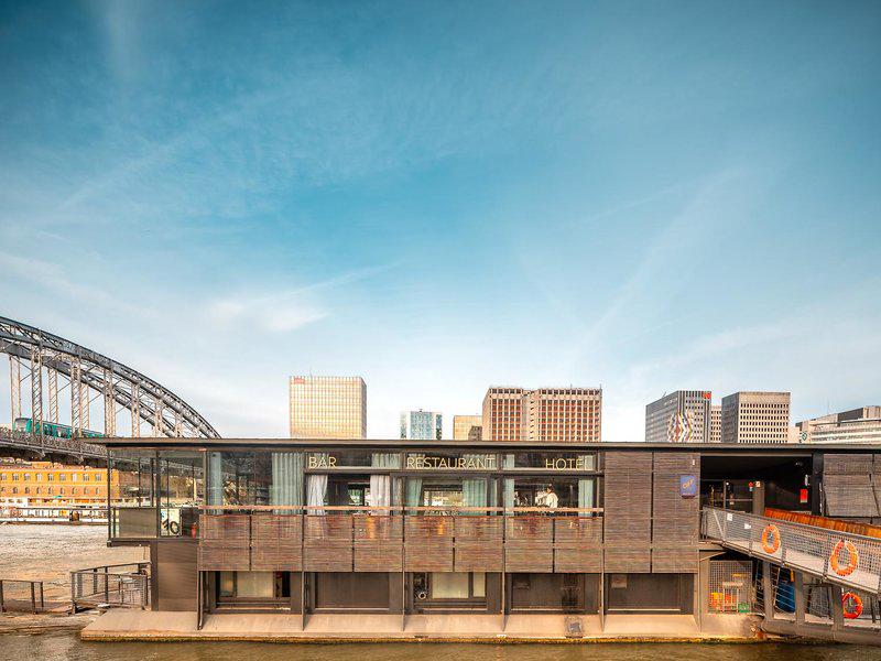 24AD6876B22223F974E21BC5349B2984