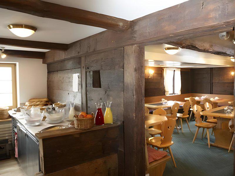 E744EF1E13C0255681A6C37C53DE460C