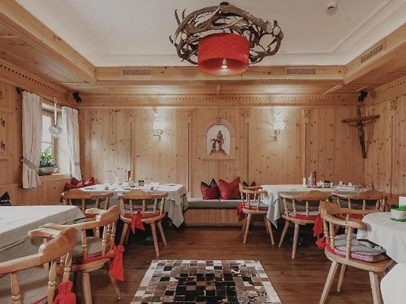 1557093E77F0CF1DD7917EB414B1545E