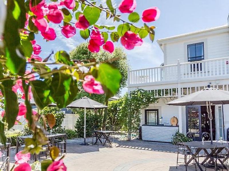 239E5F8D64FF14BC2870C2B7239884BD