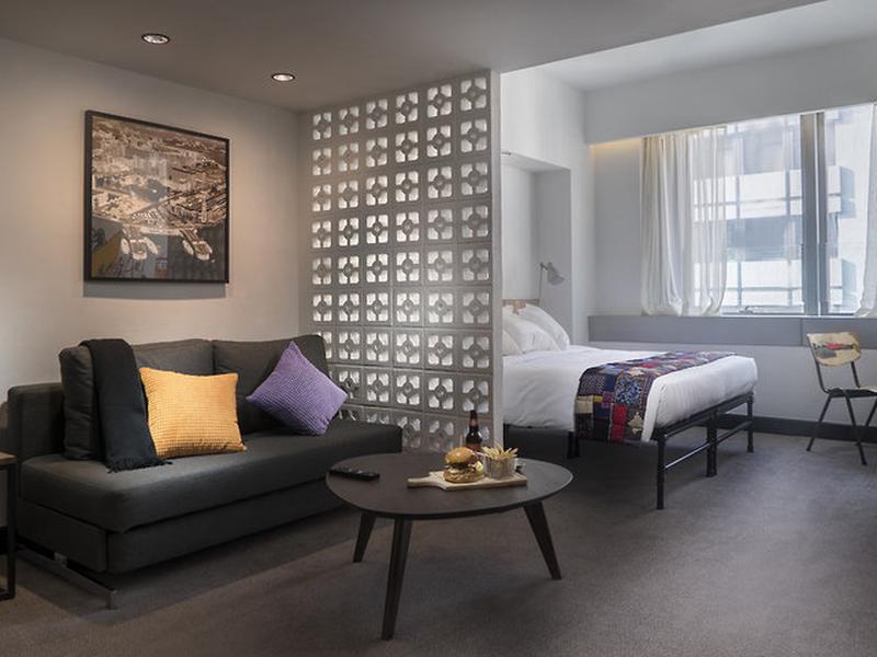 74F2C5242B0D1E0B2BFF27ABBC7CE0E0