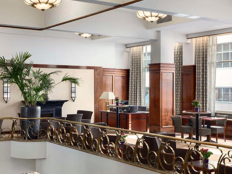 28B156E1DBAECC41C8FF5611B473910C