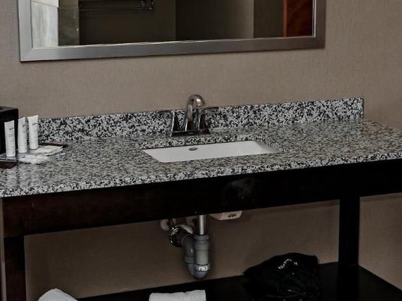 99BF51FB056E9242EDF43FD28DC89B97