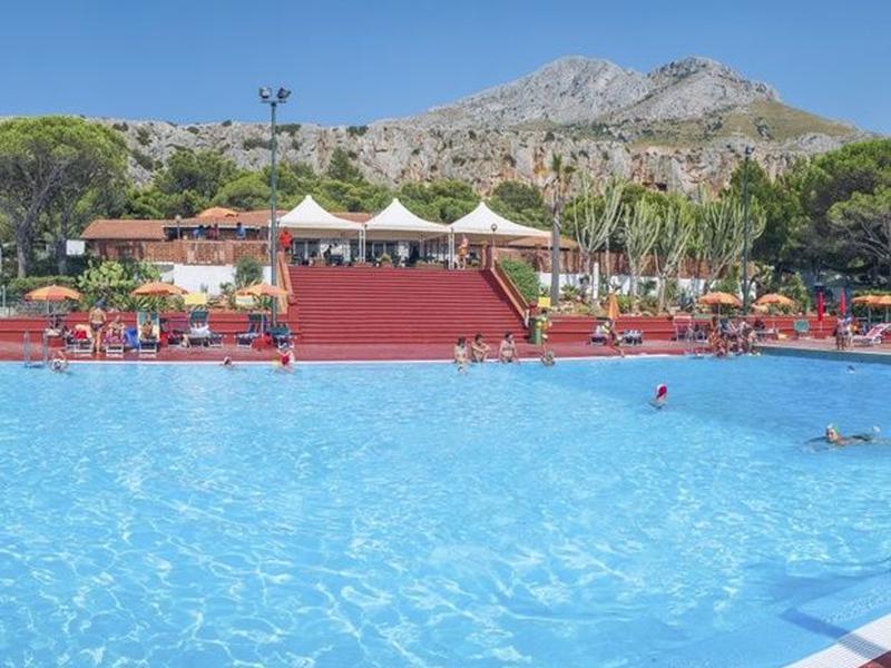 0AD5019F9865D23B324569E6B43AF6D5