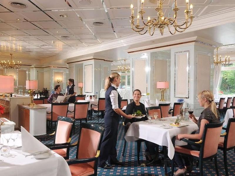 6E227EE7BE04299455AEEC382F158F35