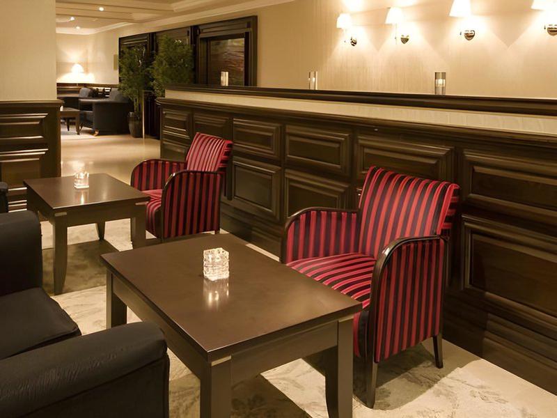 0E33552DB2726F0E8B66C493A0C0E693