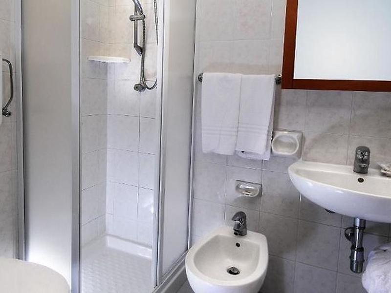 66E98AF38C235B9FF143873DA003460C