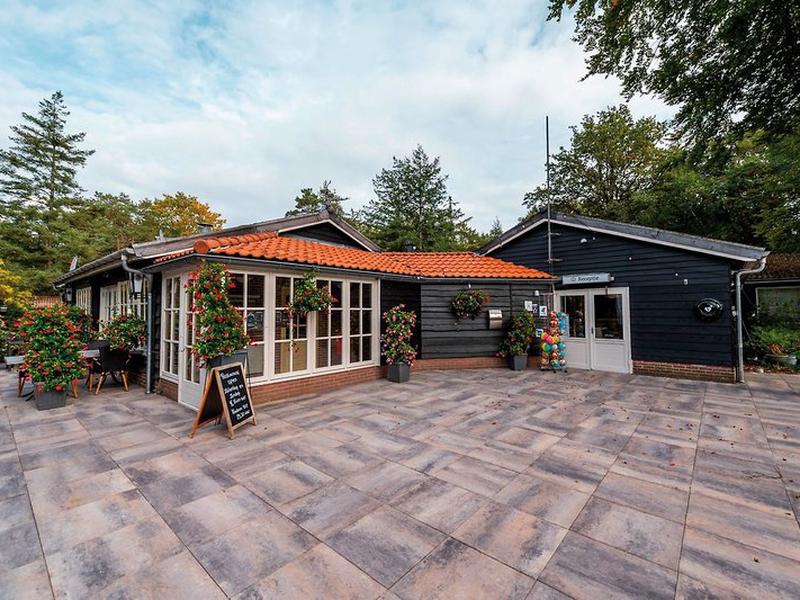 78ECF0557F57A4A30B825C56707692DB