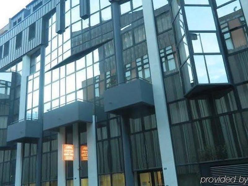 64A0DE1326E3E3BBA742FECF607B8698