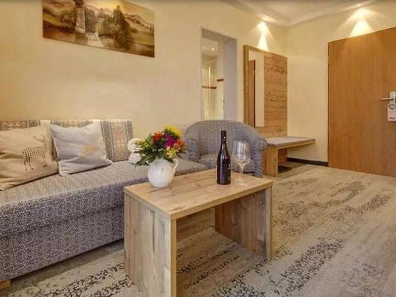 3BEC6F1690844E68103626E664F68DDA