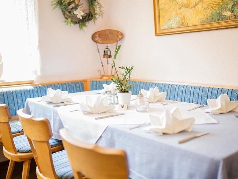 C01EF0CC7AAE345551CAE7D4489758DD