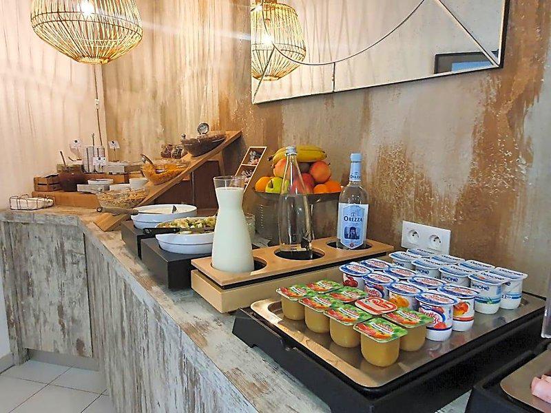 24F16808E5584EE7D28BC90D860E7A07