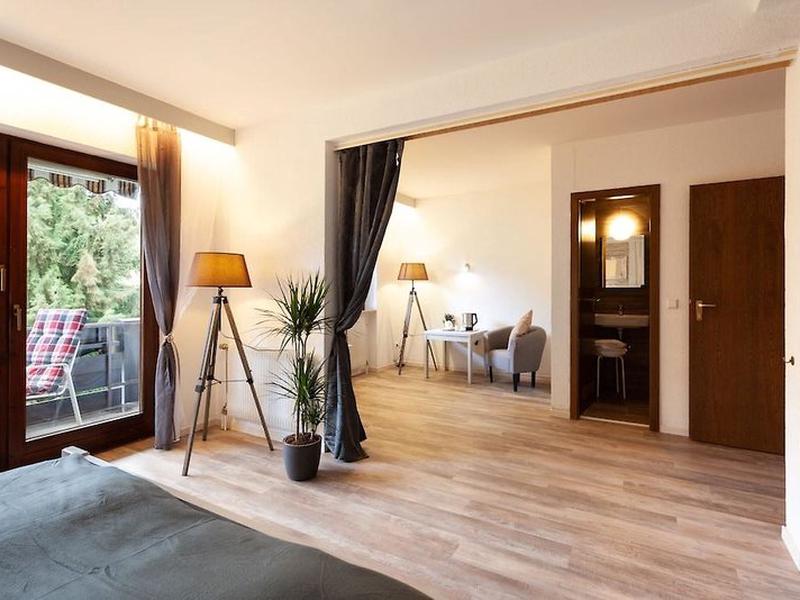 F028DA22D35F5A1DBC75B0A8F348B3F0