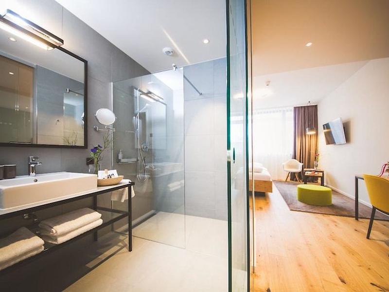 7DF044DB8B0ED8C7108DAD5F6F742D19