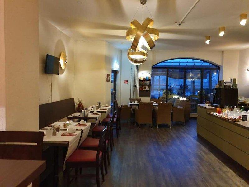 055855388E691B70E66AFB50D413271F