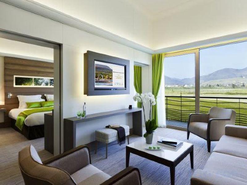 B92198669330120DC28F78D36BCEE0F9