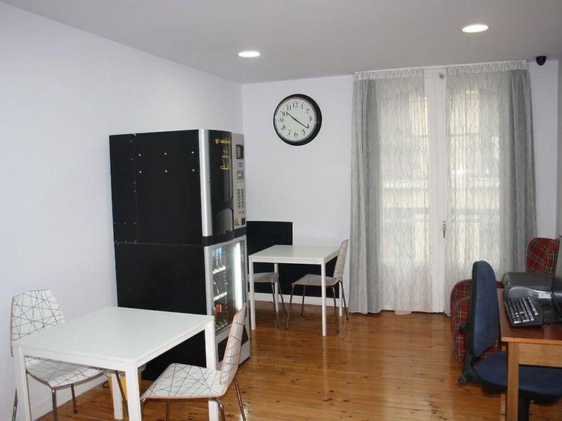 D590F1BC3CDF37D56EAF076B52329888