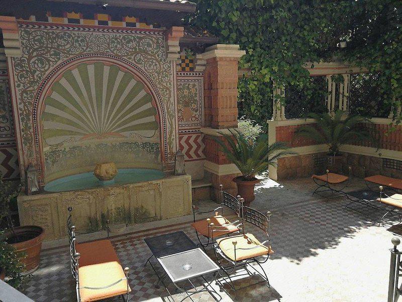 5DDD523C85392B2932093BC5E0A893F9