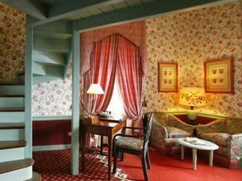 38C5048DB62310712E5971E89A866563