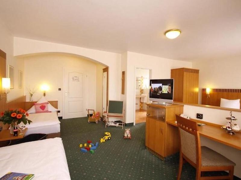 8EA94769FD5319DAB2E78239B4DD54AB