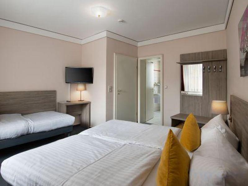 F9EFF460C86382FF48E2FEB7C2EC47F1