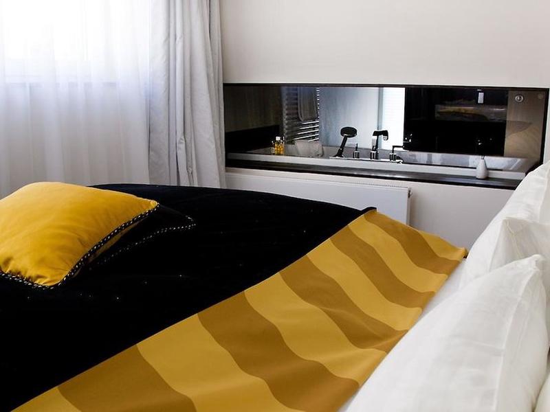 9CB7816F799AC63E2FCE4EA0704A2754