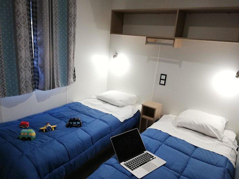 ED4DC02A5F82FDB64AA1D8233305F2D8