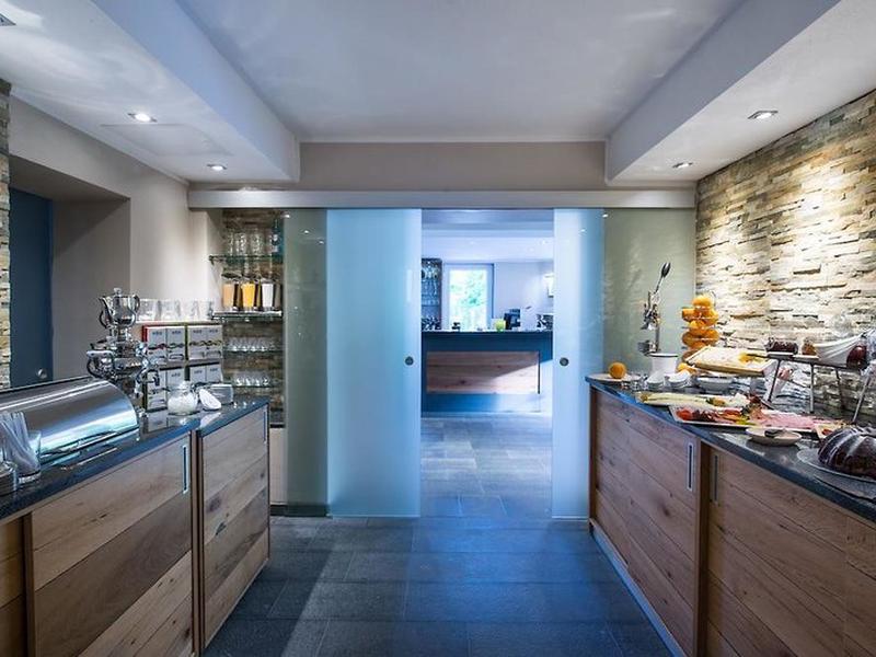 E402184828EB04CE5BD7C5DEEC121318