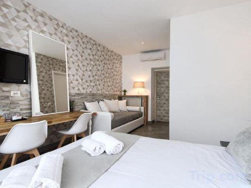 Domus Pietro Inn